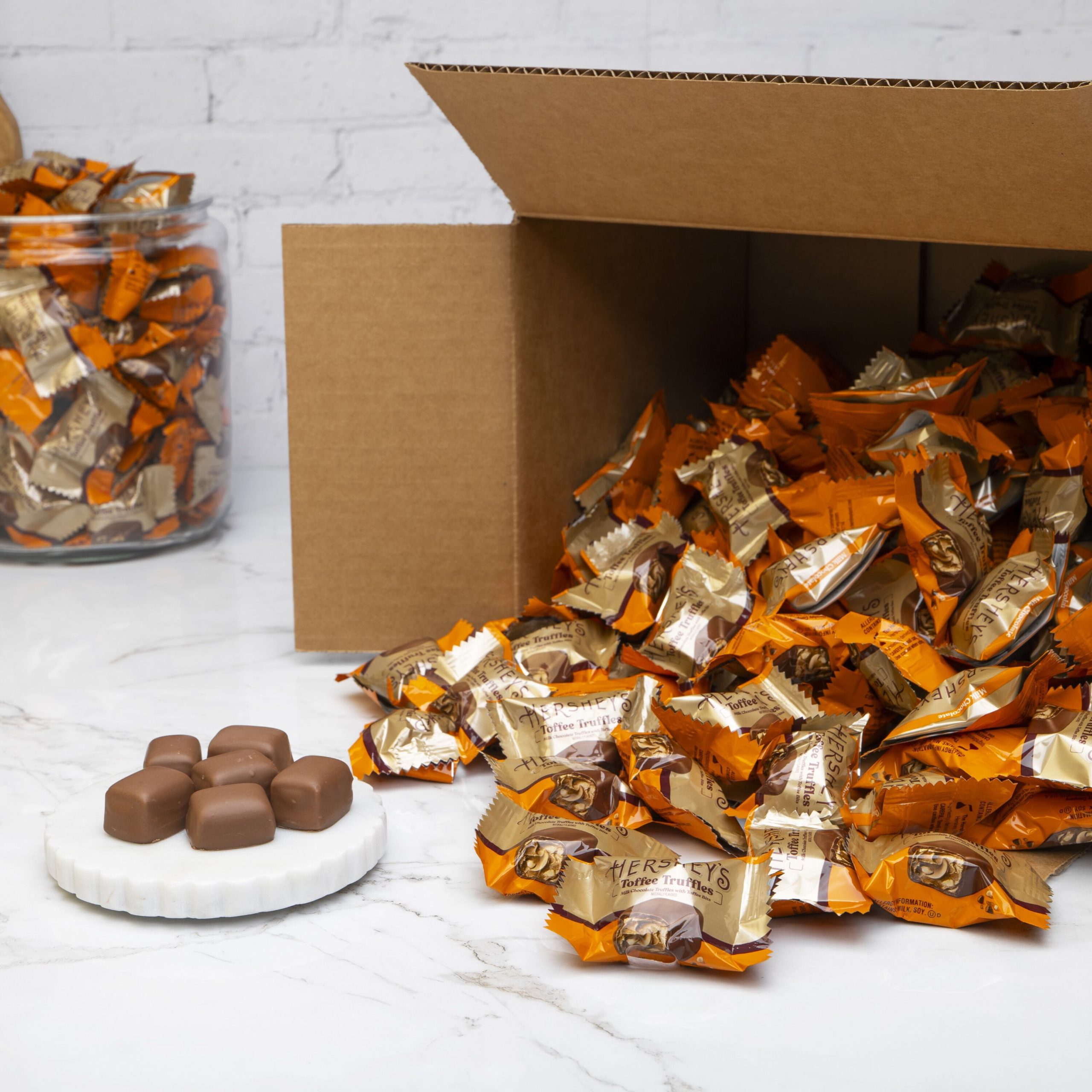 HERSHEY’S Toffee Truffles Candy Bulk Box, 5 lb - THE HERSHEY COMPANY