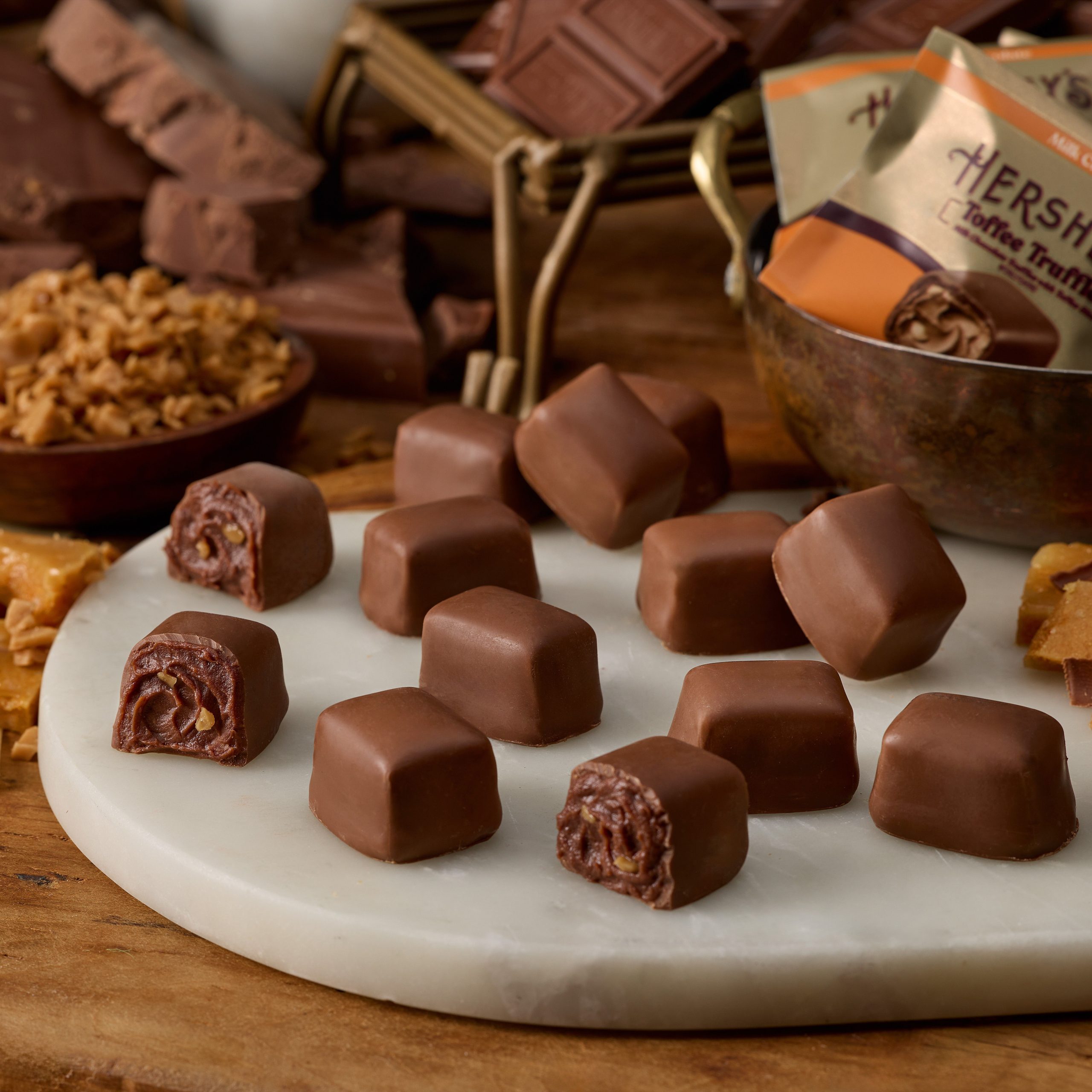 HERSHEY’S Toffee Truffles Candy Bag, 9 oz - THE HERSHEY COMPANY